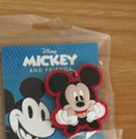 1 porte-clé la tête a Mickey
