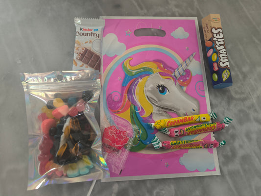 1 sachet d'anniversaire sur le thème licorne