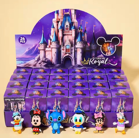 1 petit porte-clé mystère Disney