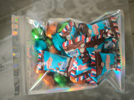 1 sachet de pâque 100g et 12 guimauve