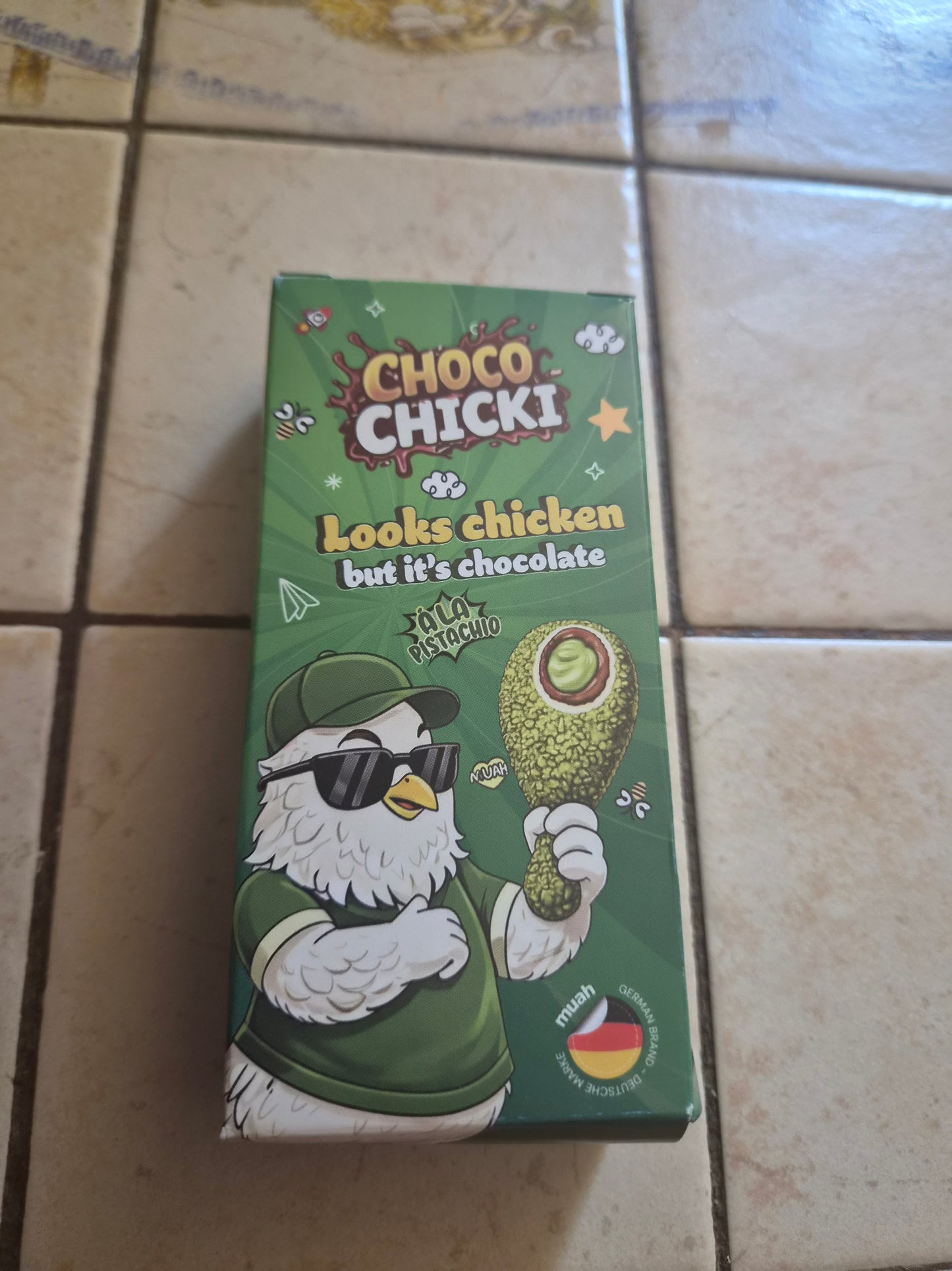 Une boîte de Choco Chicki Poulet pistache